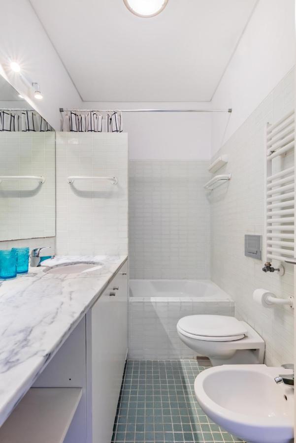 Chiado Prime Camoes Apartment Lisbon Exterior photo